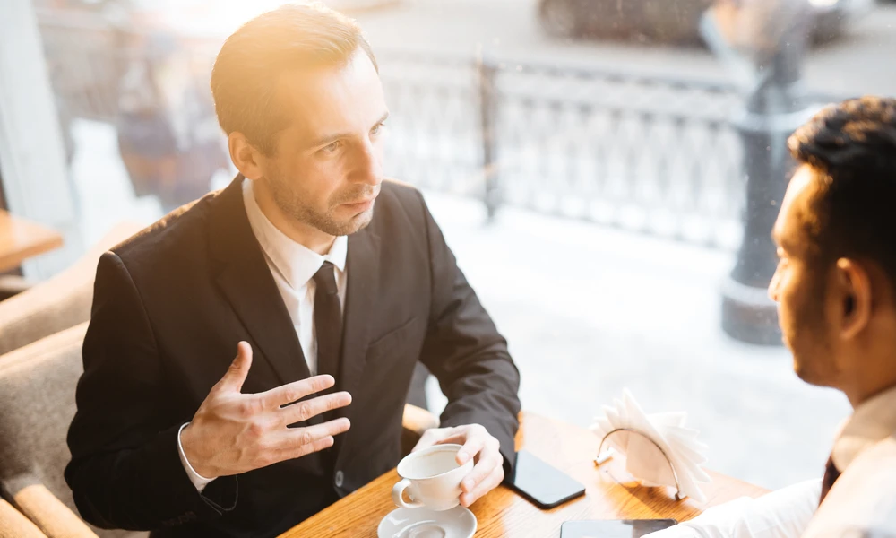 Hipnotik Satış Teknikleri: Zihinsel Engelleri Kaldır ve Satışlarda Zirveye Ulaş